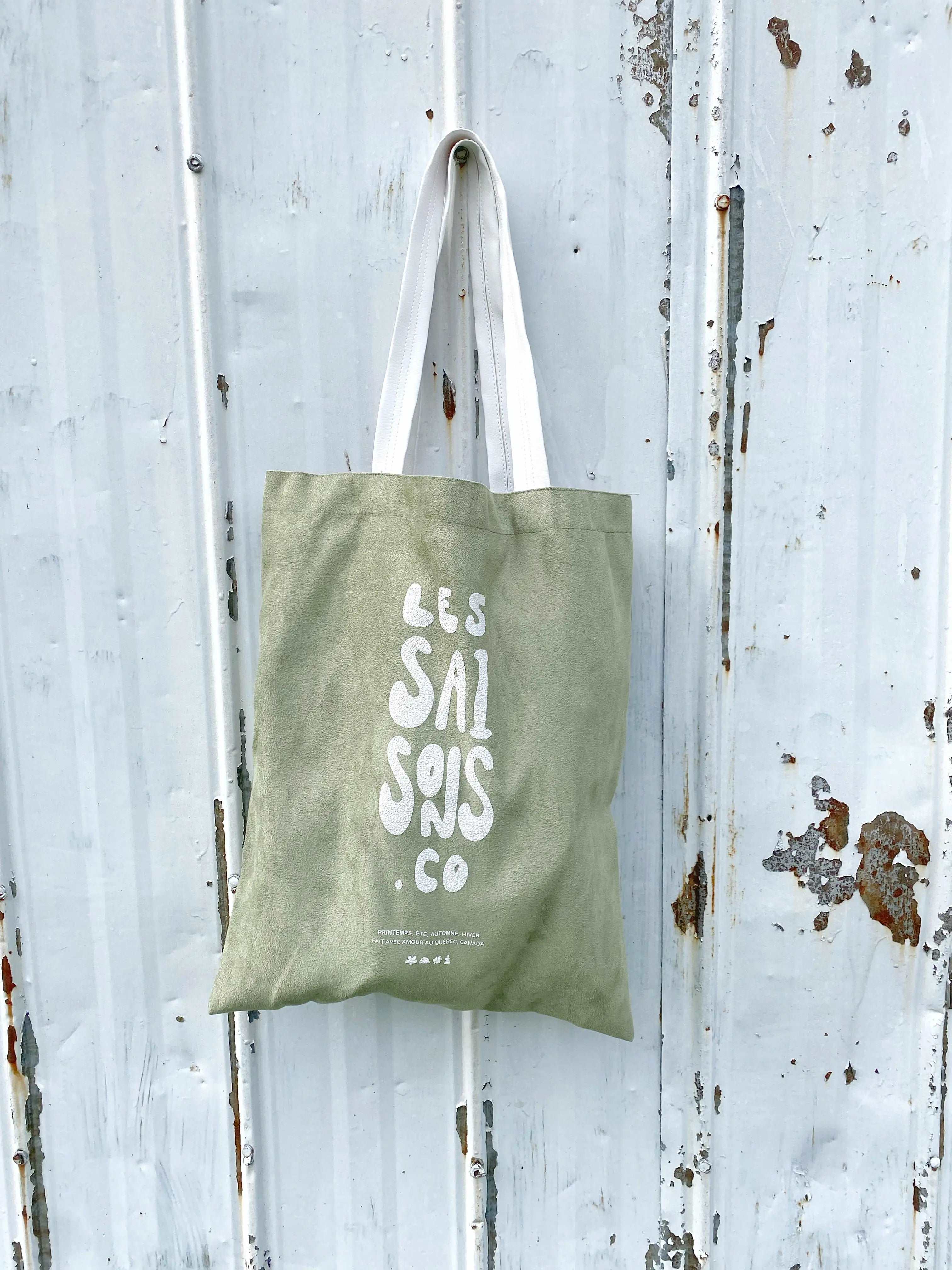 Velvet Tote Bags, Made in Canada, Soft, Durable, colourful, Les Saisons, Outdoor, lifestyle