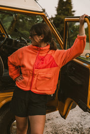 Orange Passion, Fleece, Polyester, Designed in Quebec, active fleece, peach color, Comfortable, camping, van-life, orange, zip-up, dual pockets, soft, Les Saisons