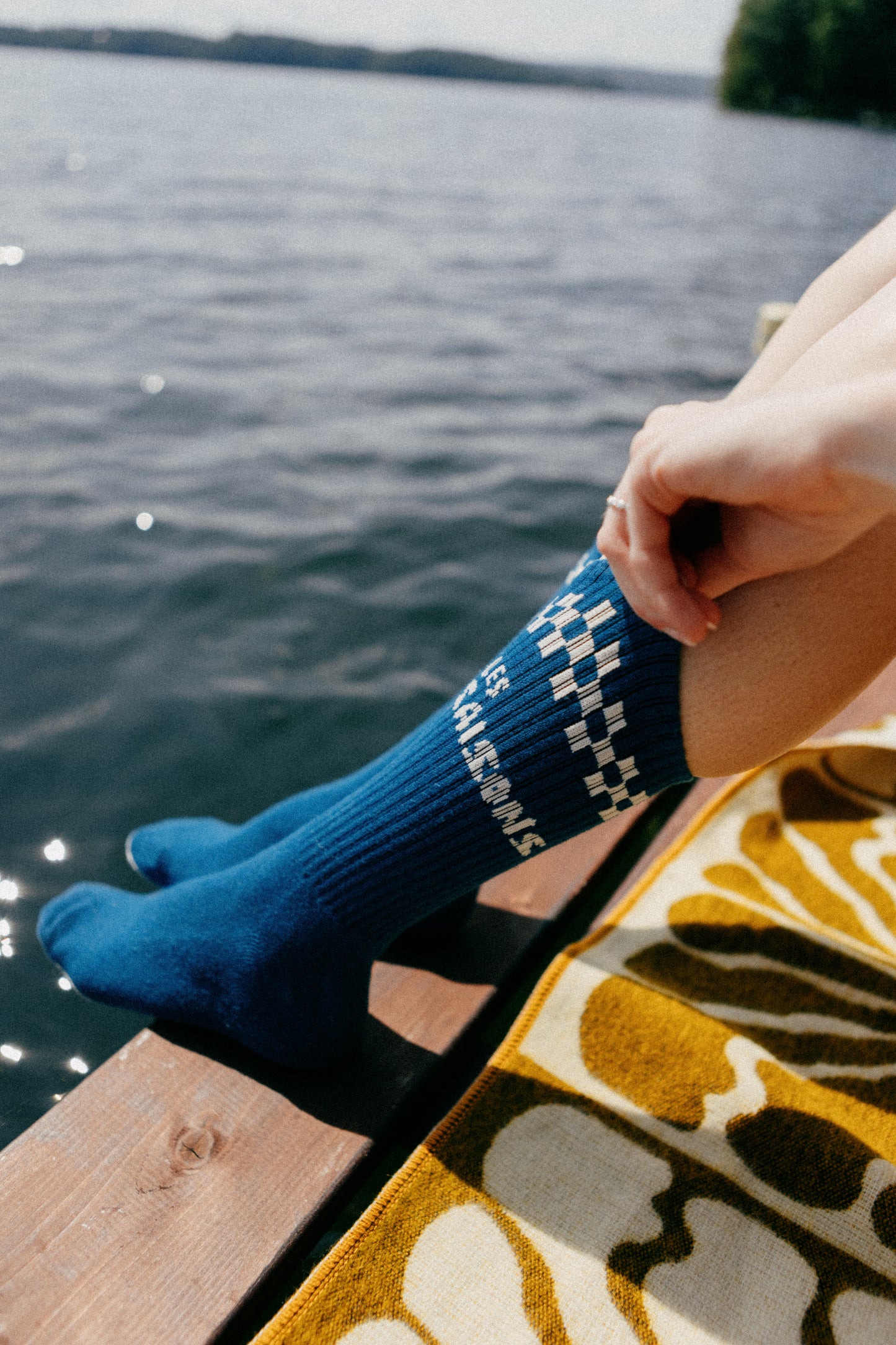 Les Saisons crew socks mid calf cotton comfortable and original. Blue and with checkers. Shipped from USA.